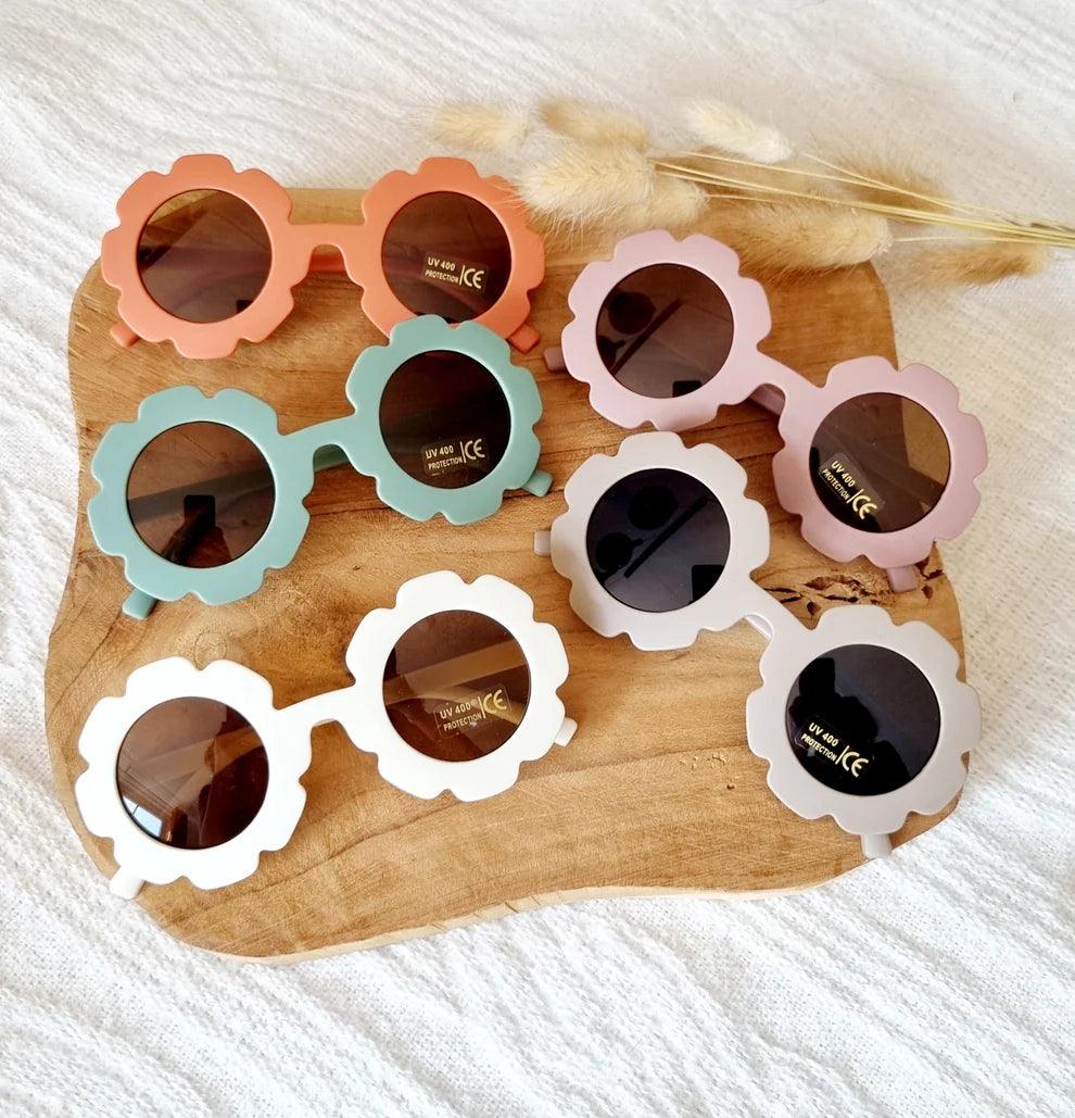 FLOWER SUNGLASSES // Kids - Loja Real