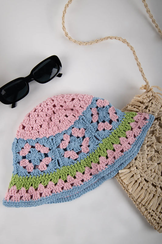 BUCKET HAT // Crocheted