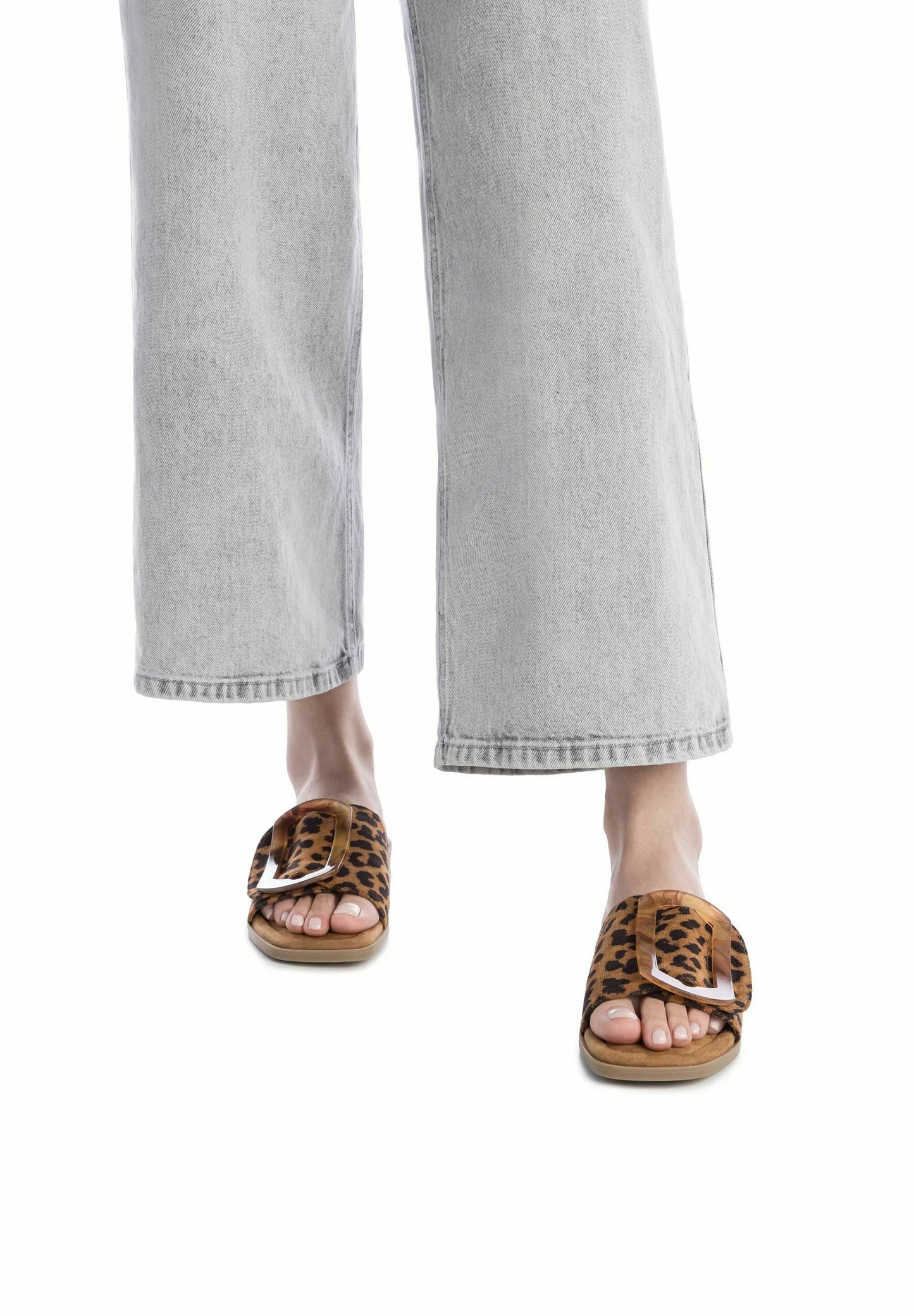 SLIDE SANDAL // Leopard Print