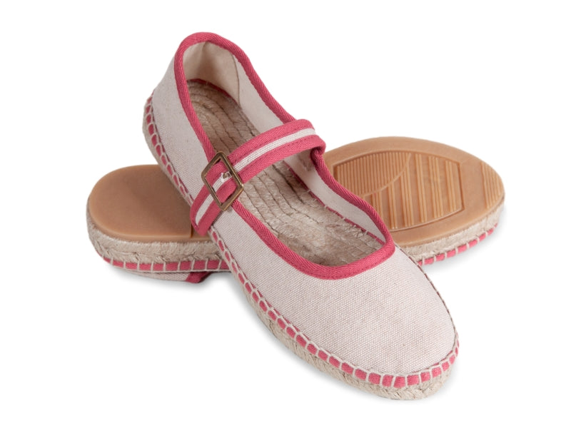 ESPADRILLES // Mary Jane Style