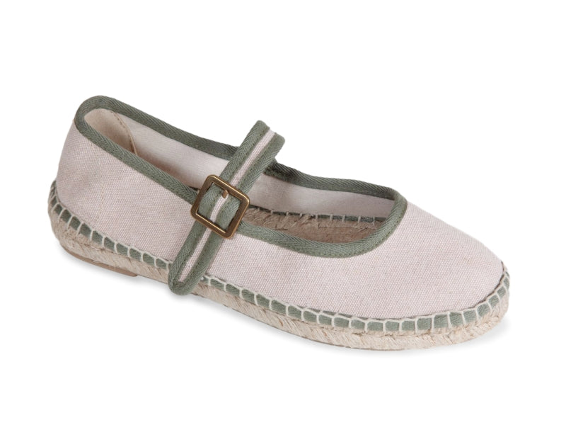 ESPADRILLES // Mary Jane Style