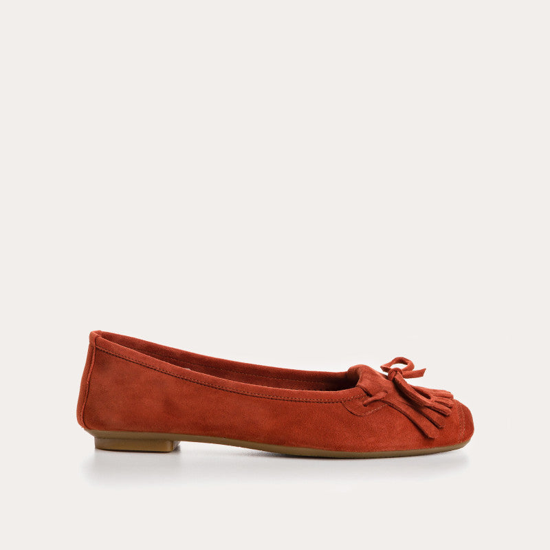 BALLERINAS FLAT // With Fringe Detail