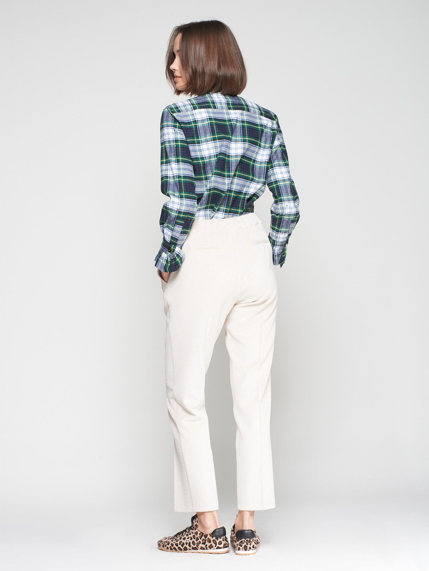 TROUSER // Tiffany