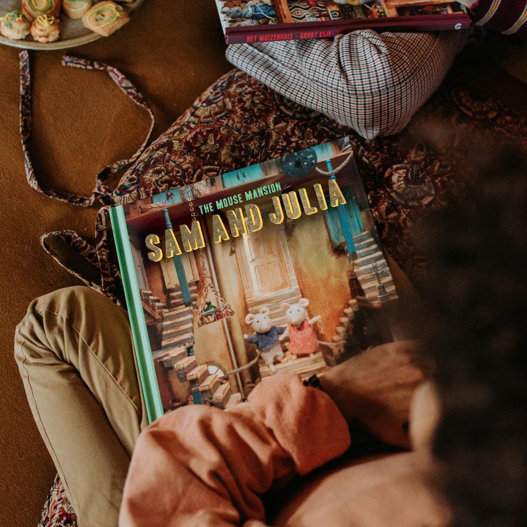 Book The Mouse Mansion // Sam And Julia - Loja Real