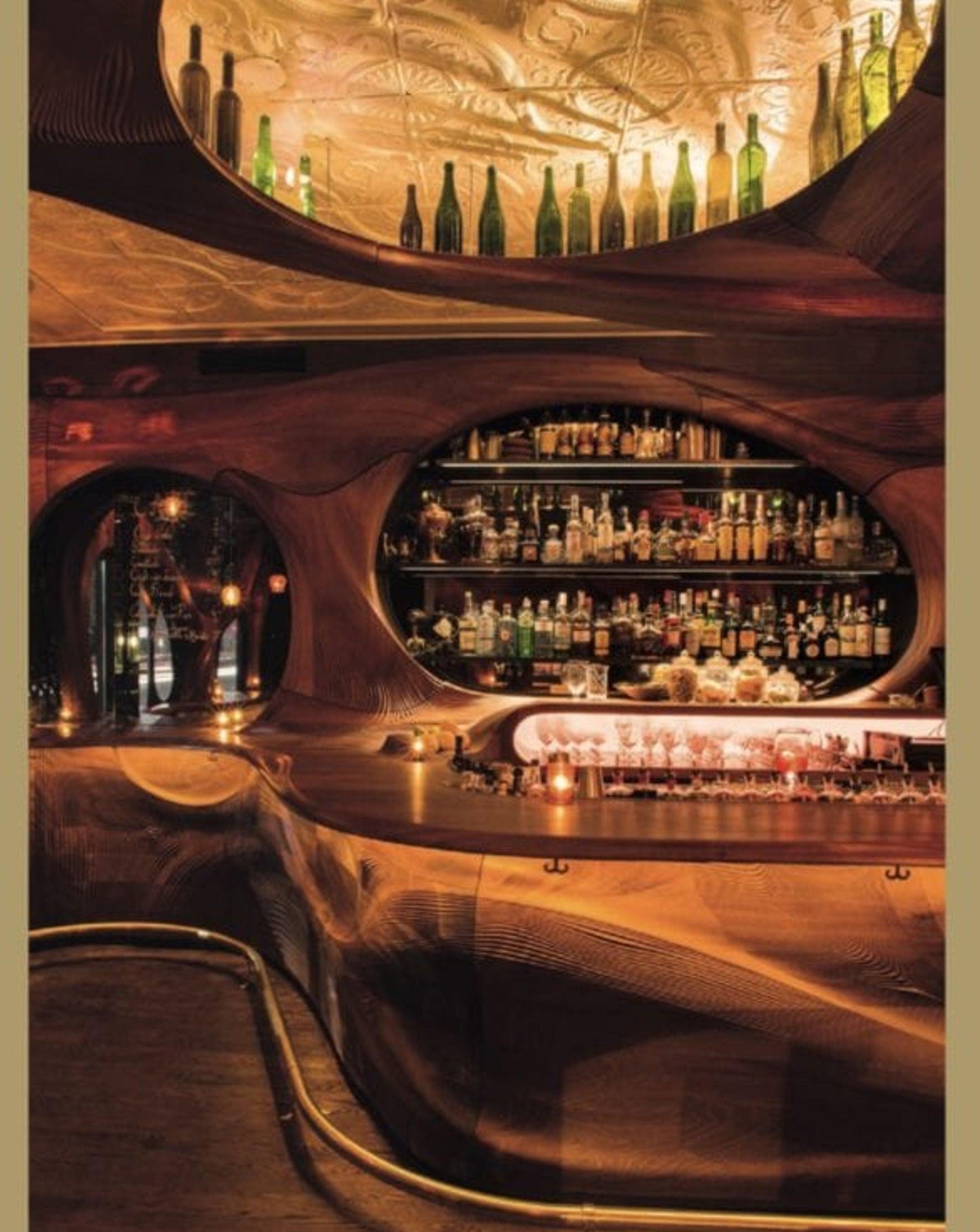 150 BARS // You Need to Visit Before You Die - Loja Real