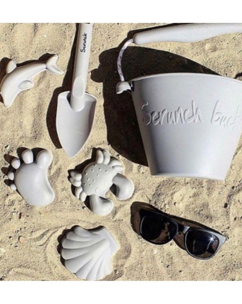 BEACH TOYS // Scrunch Spade - Loja Real