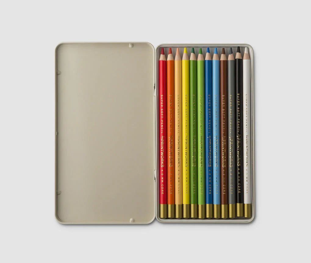 COLOR PENCILS // Classic