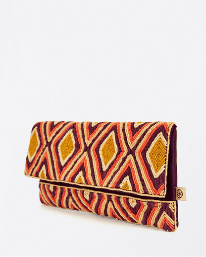 Hand-Embroidered Beaded Clutch - Loja Real