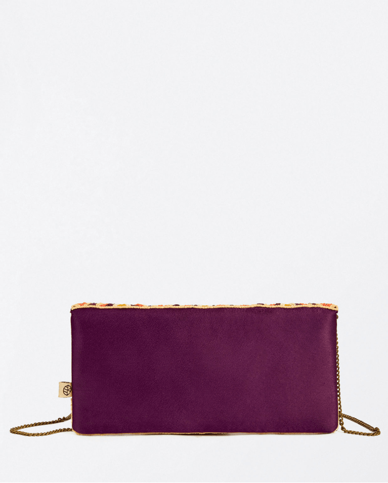 Hand-Embroidered Beaded Clutch - Loja Real