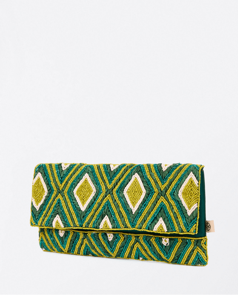 Hand-Embroidered Beaded Clutch - Loja Real