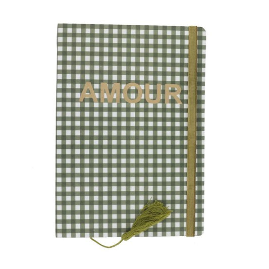 NOTEBOOK // Amour