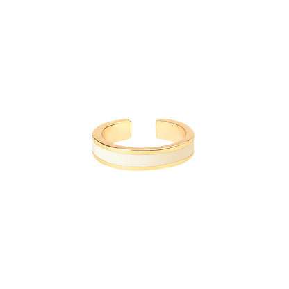 RING // White