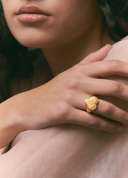 RING // Amore