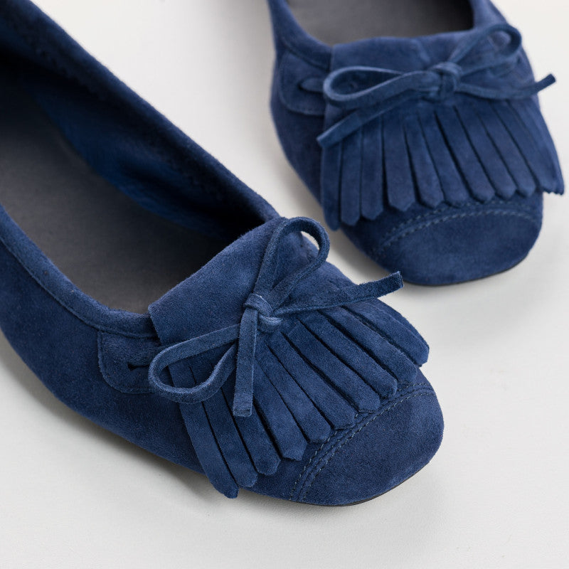 BALLERINAS FLAT // With Fringe Detail