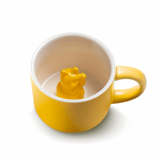 MANEKI NEKO // Lucky Mug Yellow