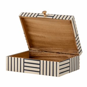 NEOMA // Resin Box