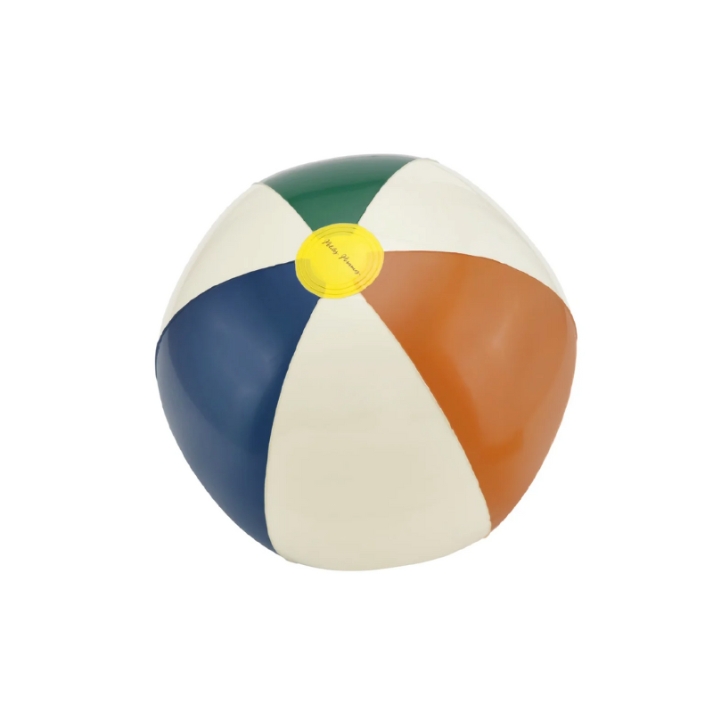 PETITES POMMES // Beach Ball