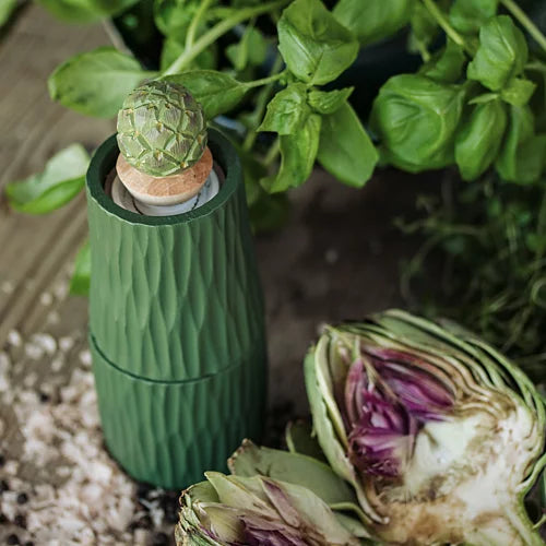 SALT AND PEPPER MILL // Artichoke