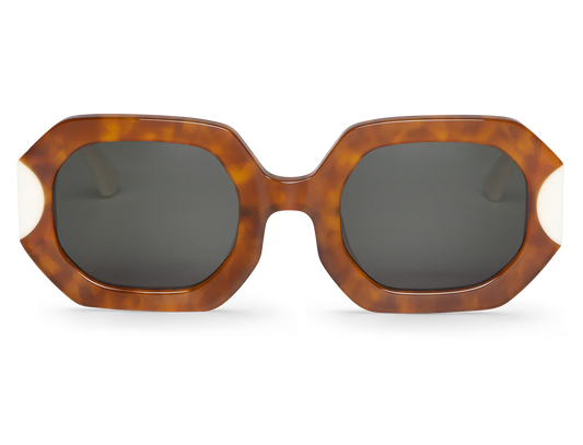 SUNGLASSES // Sagene