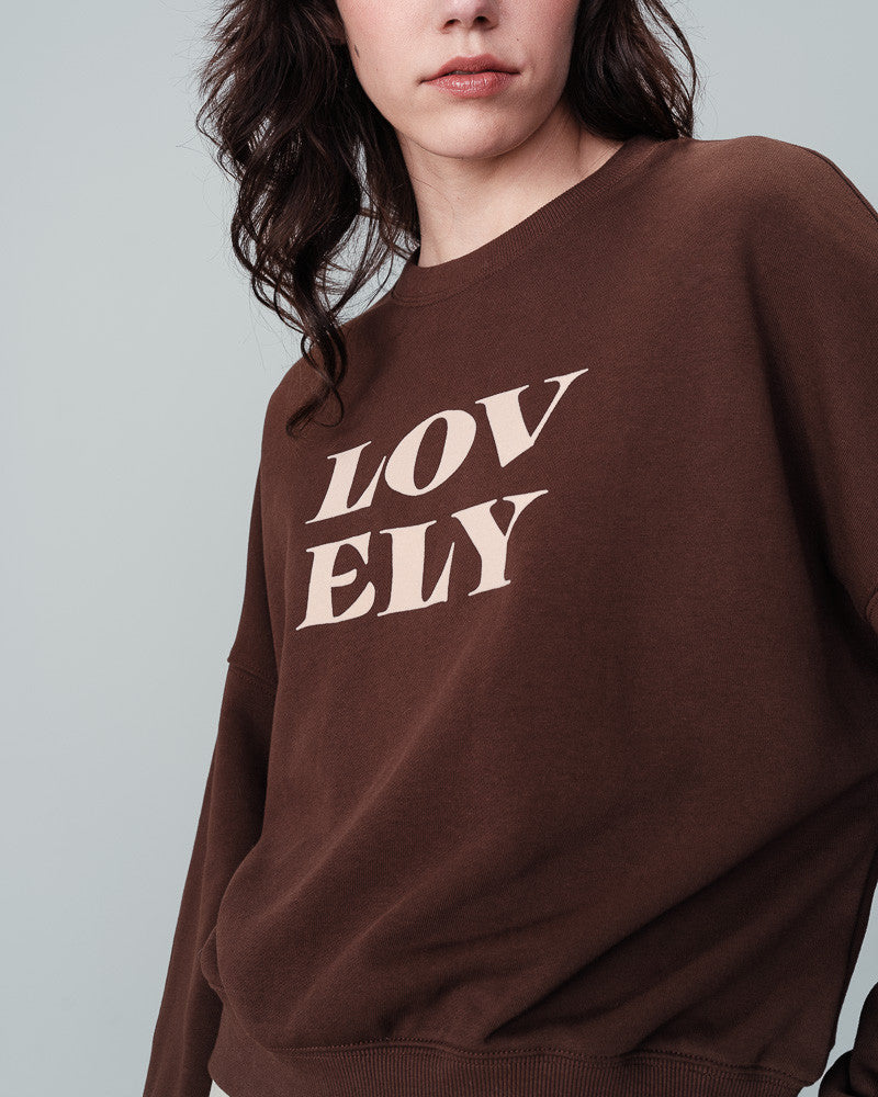 SWEATSHIRT // Lov Ely