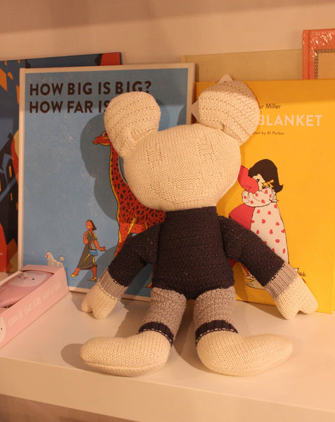 TOMMY BEAR // Hand knitted toy - Loja Real