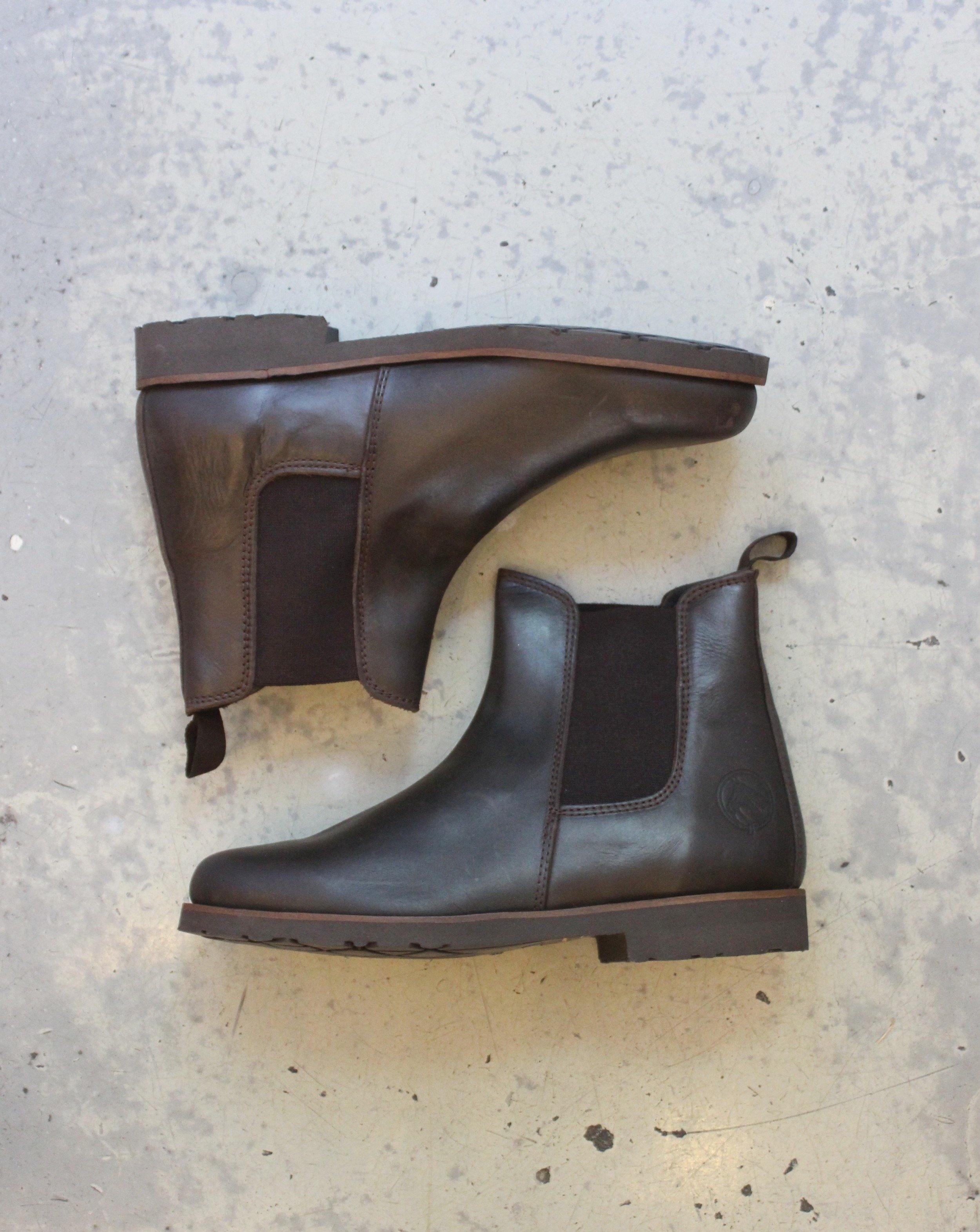 CHELSEA BOOTS // Dark brown leather - Loja Real
