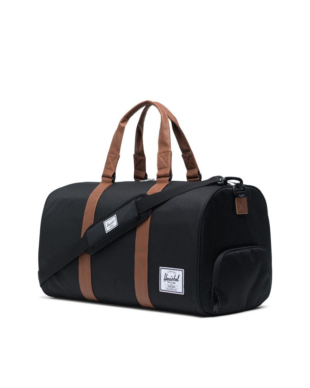 Novel Duffle Black - Loja Real