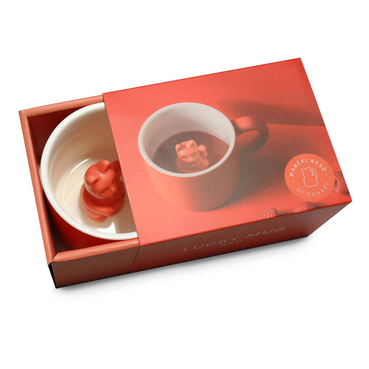 LUCKY MUG // Maneki Neko